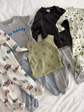 Mixed Baby Clothing Bundle - 3-6months